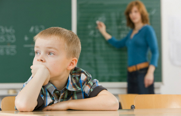Что нужно знать родителям о дислексии и как отличить её от лени